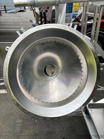 Силосный полуприцеп FELDBINDER KIP 60.3 E-Hydraulik