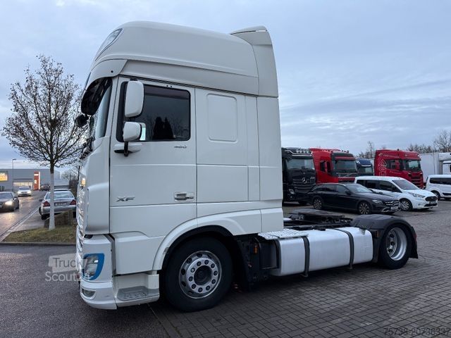 Великооб’ємний тягач DAF XF 480 SSC/Intarder/Lowliner/2xTank/Navi/TV