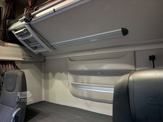 Великооб’ємний тягач DAF XF 480 SSC/Intarder/Lowliner/2xTank/Navi/TV