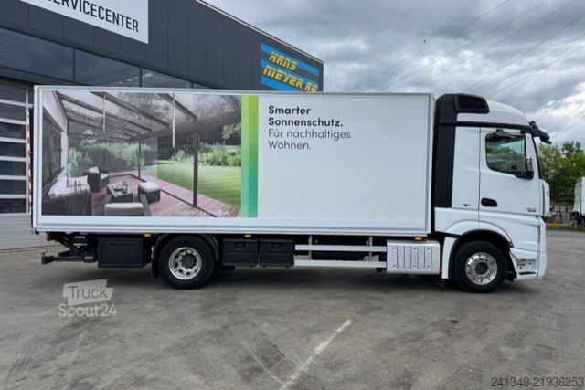 شاحنة للأغراض الخاصة MERCEDES-BENZ Actros 1842 mit Seitenöffnung und Kran