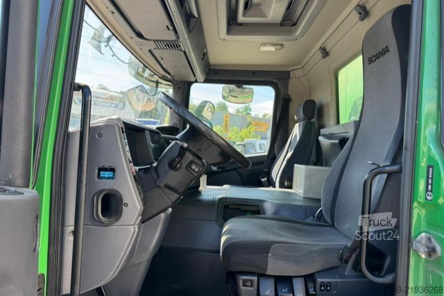 Erikoiskäyttöinen kuorma-auto SCANIA P340 4x2 Getränkeaufbau