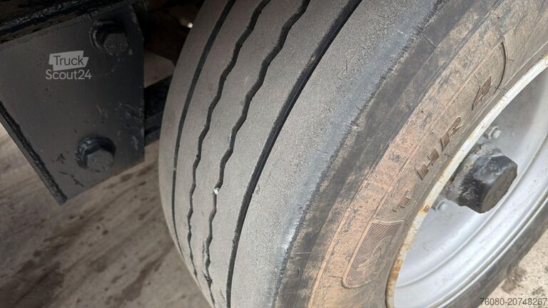 Plattformanhänger Zaslaw d-651 (DRUM BRAKES / FREINS TAMBOURS)