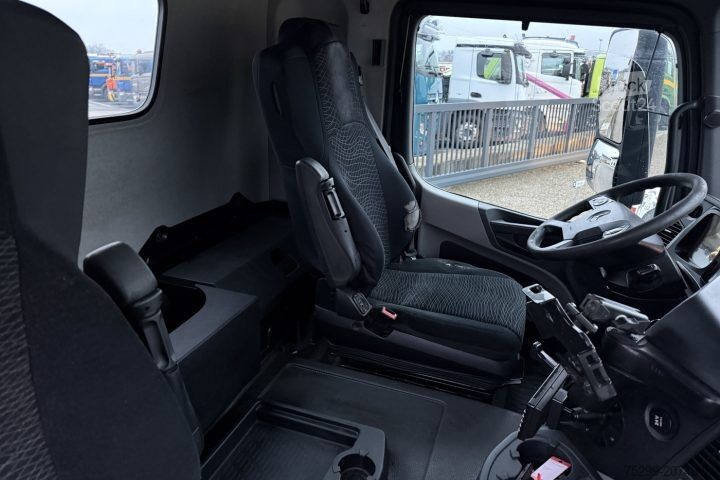 Стандартен влекач Mercedes-Benz Antos 1851 4x2 Retarder / Swiss-Vehicle