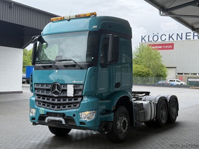 Mercedes-Benz AROCS 3342 6x4 EURO6 CIĄGNIK SIODŁOWY Z HYDRAULIKĄ WYWROTU Mercedes-Benz AROCS 3342 6x4 EURO6 CIĄGNIK SIODŁOWY Z HYDRAUL...