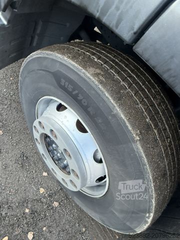 Standard SZM IVECO Stralis 420 Retarder*2Tanks*Xenon*ACC*2Betten*