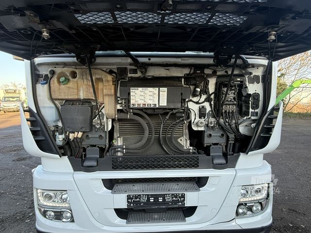 Standard SZM IVECO Stralis 420 Retarder*2Tanks*Xenon*ACC*2Betten*