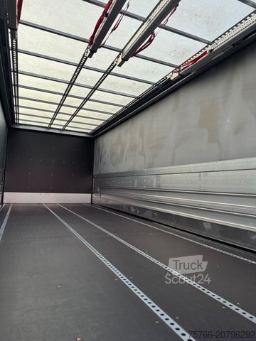 Camión caja MAN TGM 26.320 L / LBW / LENKACHSE / 18 PAL