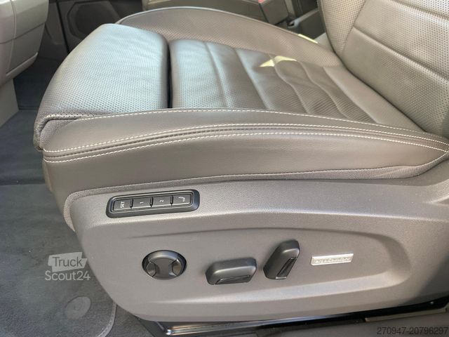 Minibus VOLKSWAGEN T7 Multivan Style LR el. Sitze ACC DCC SHZ Leder