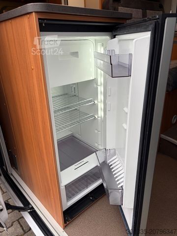 Τροχόσπιτο αυτοκινούμενο PÖSSL Summit 600 Plus - Markise, Solar, Kamera uvm.