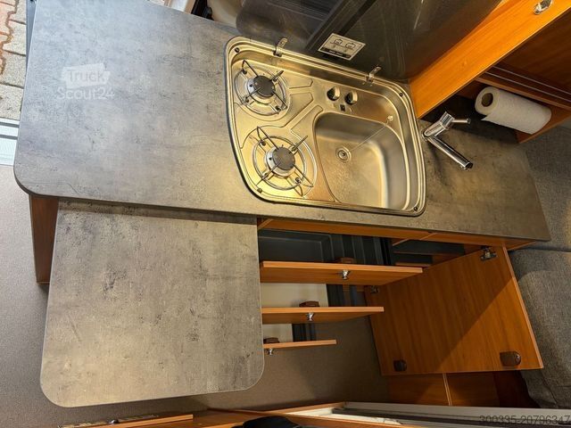 Τροχόσπιτο αυτοκινούμενο PÖSSL Summit 600 Plus - Markise, Solar, Kamera uvm.