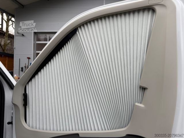 Τροχόσπιτο αυτοκινούμενο PÖSSL Summit 600 Plus - Markise, Solar, Kamera uvm.