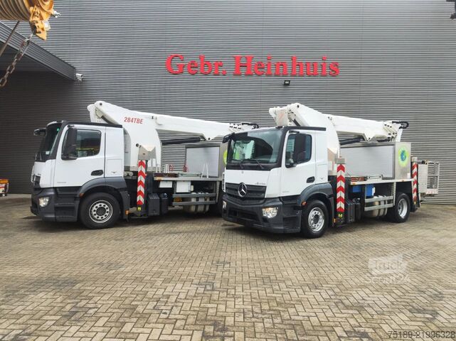 Подемна платформа Mercedes-Benz Antos 1833 4x2 France Elevateur 284 TBE