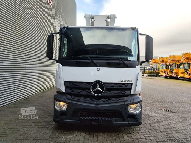 Подемна платформа France Elévateur 284 TBE Mercedes benz Antos 1833 4x2