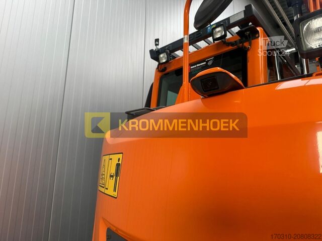 Vikšrinis ekskavatorius Doosan DX 140 LCR-5 Oilquick