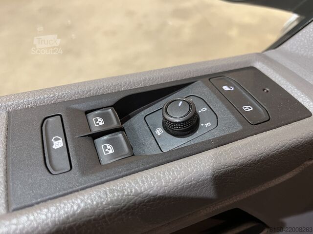 панельний фургон Volkswagen Transporter 2.0 TDI L1H1 150 PK Automaat / Euro...