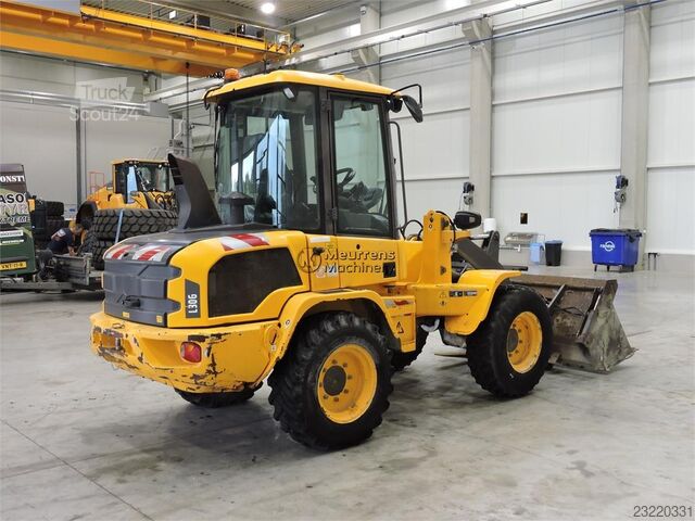 Volvo L30G + vorken Volvo L30G + Fork