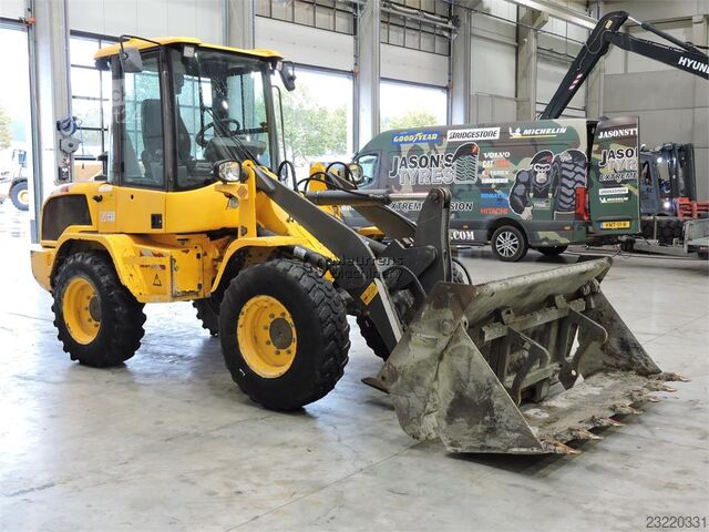 Volvo L30G + vorken Volvo L30G + Fork