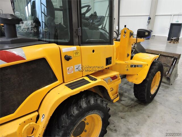Volvo L30G + vorken Volvo L30G + Fork