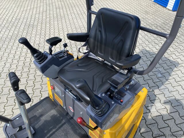 Minigravemaskine med skovlpakke Berger Kraus BK1000JS mit Schwenkarm *HERBSTAKTION*