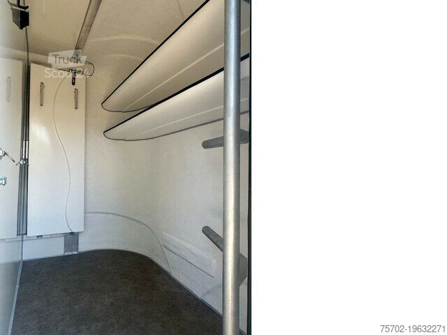 Rimorchio per bestiame  Steinsberger Anka 2 Pferdeanhänger mit Bett
