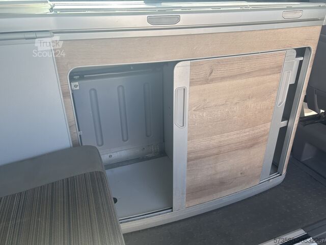 Kastenwagen Wohnmobil / Campervan Volkswagen California Camper 2 Betten – Schlafplätze für 4