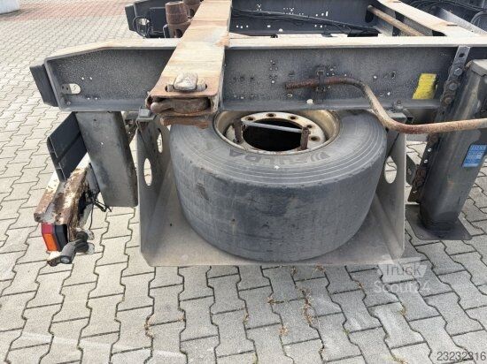 Vaihdettavalla alustalla varustettu perävaunu SCHMITZ GOTHA ZWF 18 MAXI