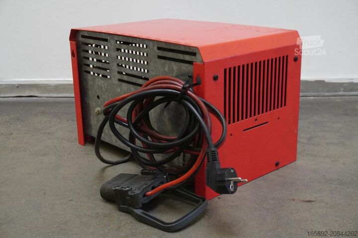 Gabelstaplerbatterie INDUSTRIE AUTOMATION indatron IC plus 24V/30A