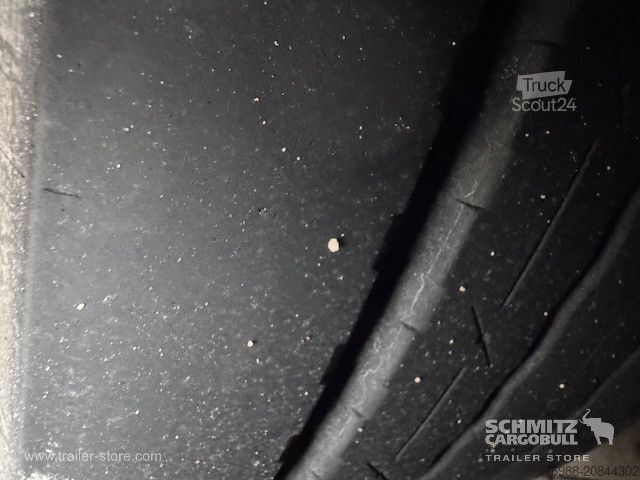 Auflieger mit Pritsche & Plane Schmitz Cargobull Curtainsider Standard