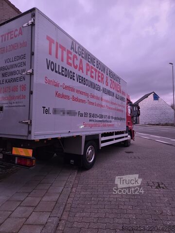 Vrachtwagen met bakwagen Iveco Eurocargo 120