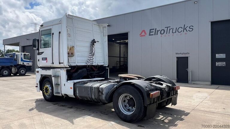 Tracteur standard Renault AE 440 Magnum E-tech (BOITE MANUELLE / MANUAL G...