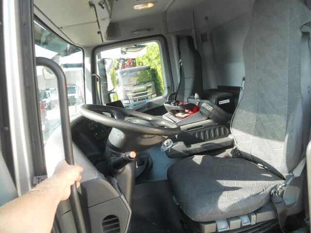 Fix platós teherautó daruval Mercedes-Benz ACTROS 25.48L