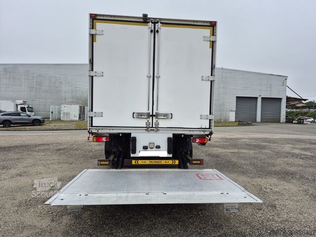 Refrigerated truck Renault D 18 280 DTI EURO 6 FRIGO FRC