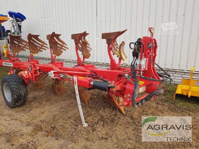 Pflug Pöttinger SERVO 45 M NOVA (4+1/5)