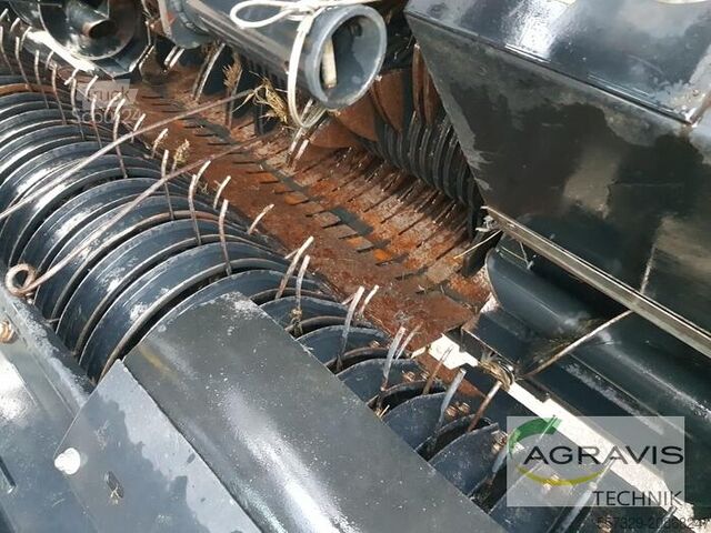 Landmaschine New Holland RB 125 COMBI