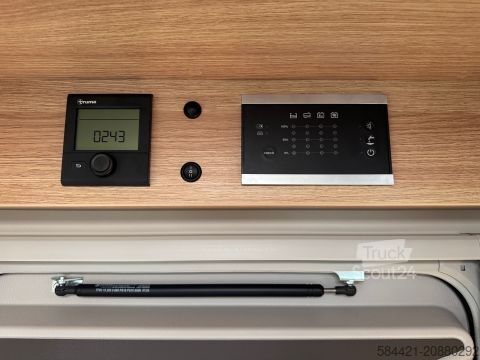 Caravana semiintegrada Knaus Sky TI 700 MEG *IC-Line Sondermodell 2026*