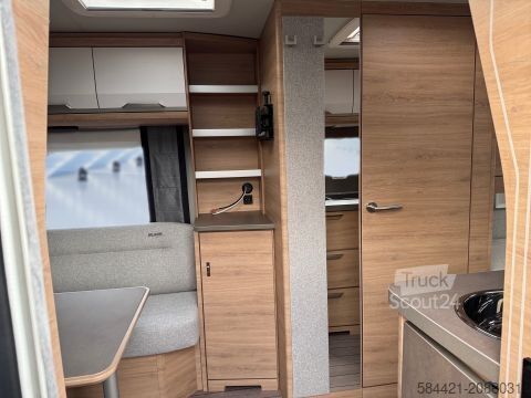 Caravana Knaus Südwind 460 EU Black Selection *Modell 2026*Gas-Paket*