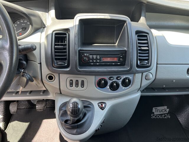 Augsta jumta universālis Opel Vivaro 2.0 CDTI L2H1 Airco Cruise control Kasti...