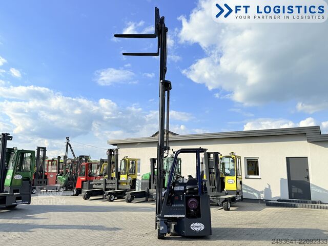 Vierwegestapler Combilift CB3000 GAS TRIPLEX 5500 POSITIONER