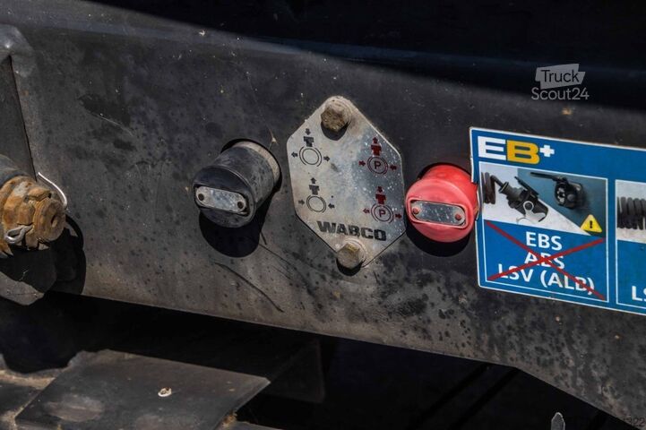 Camion cisternă MAYGAR MAGYAR INOX 17.700L-6COMP