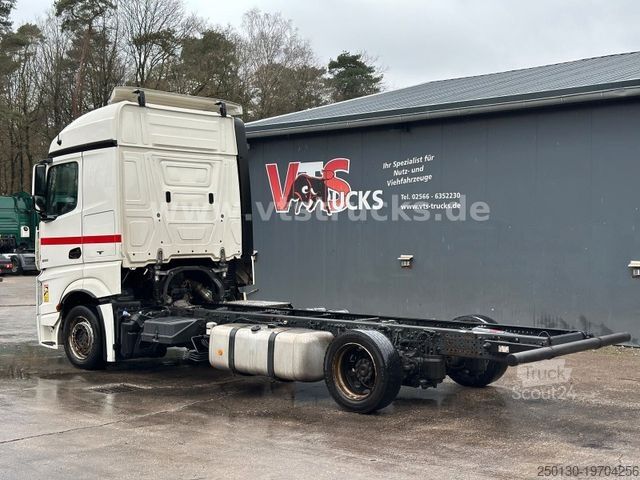 Vrachtwagenchassis MERCEDES-BENZ Actros 1833 LNR 4x2
