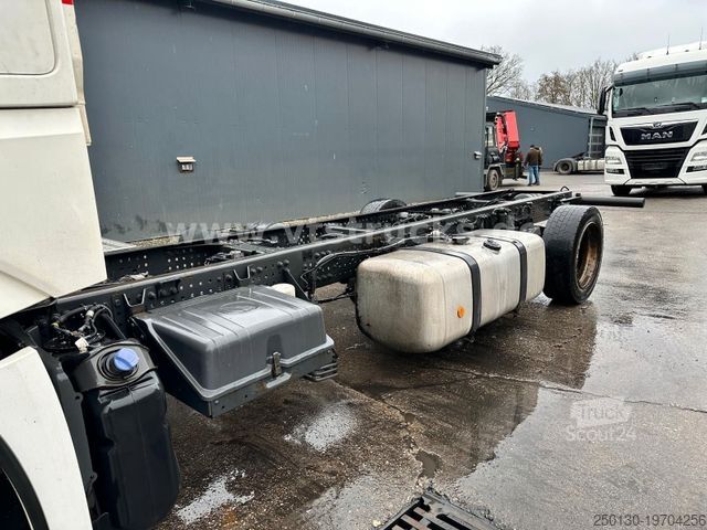 Vrachtwagenchassis MERCEDES-BENZ Actros 1833 LNR 4x2