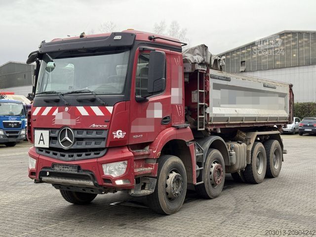 Camion benne MERCEDES-BENZ Arocs 3243 8x4 Kipper Schwarzmuller Bordmatik
