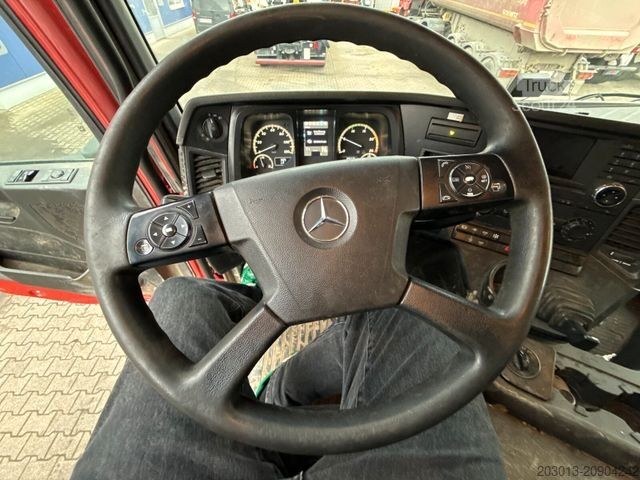 Kiepwagen MERCEDES-BENZ Arocs 3243 8x4 Kipper Schwarzmuller Bordmatik