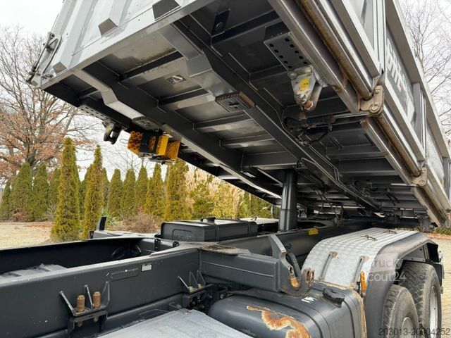 Camion benne MERCEDES-BENZ AROCS 3345 6x6 Euro 6 Kipper mit Bordmatik