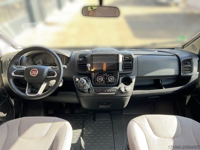 Caravana semiintegrada BÜRSTNER Lyseo TD 690 G