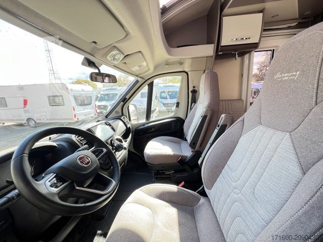 Caravana semiintegrada BÜRSTNER Lyseo TD 690 G