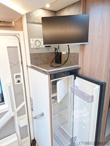 Caravana semiintegrada BÜRSTNER Lyseo TD 727 G * Sie sparen 27.403,- € *