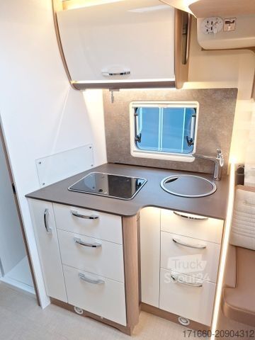 Caravana semiintegrada BÜRSTNER Lyseo TD 727 G * Sie sparen 27.403,- € *