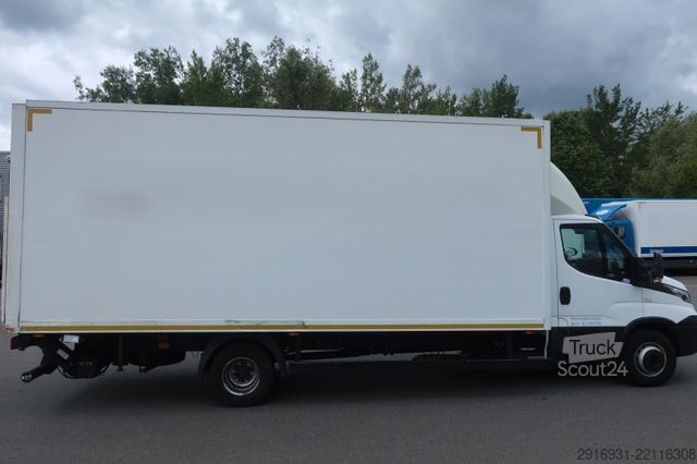 Dobozos furgon IVECO Nr.3 Daily 70C18 Koffer Luftfahrwerk / Ladeboard