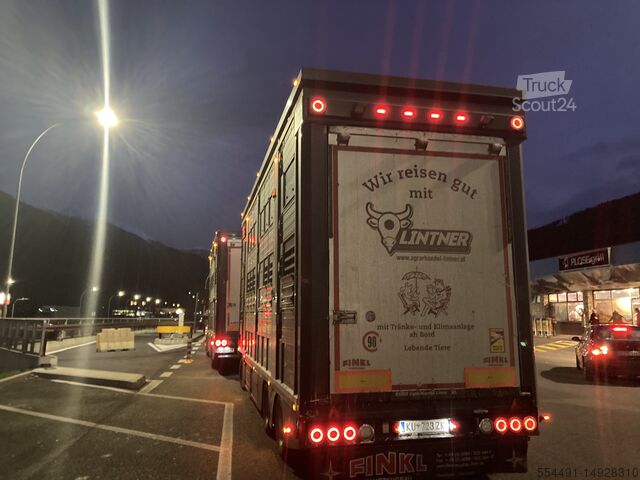 Nákladní automobil s přívěsem MAN Tgx 580